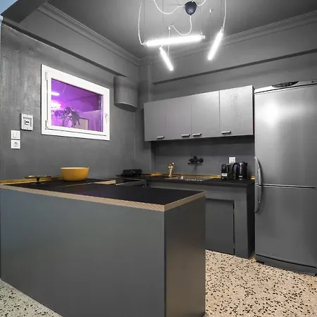 Colorful, Nilie Hospitality Mgmt سالونيك