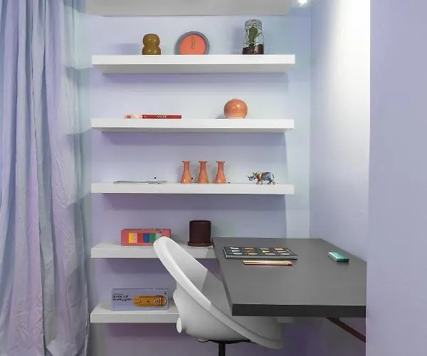 Colorful, Nilie Hospitality Mgmt *
