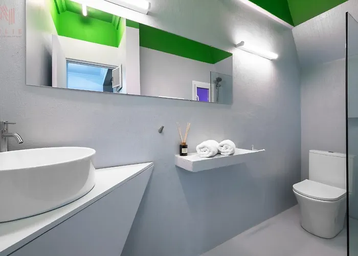 Colorful, Nilie Hospitality Mgmt