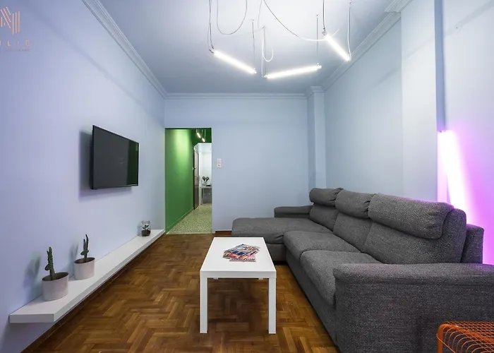 Colorful, Nilie Hospitality Mgmt Apartament